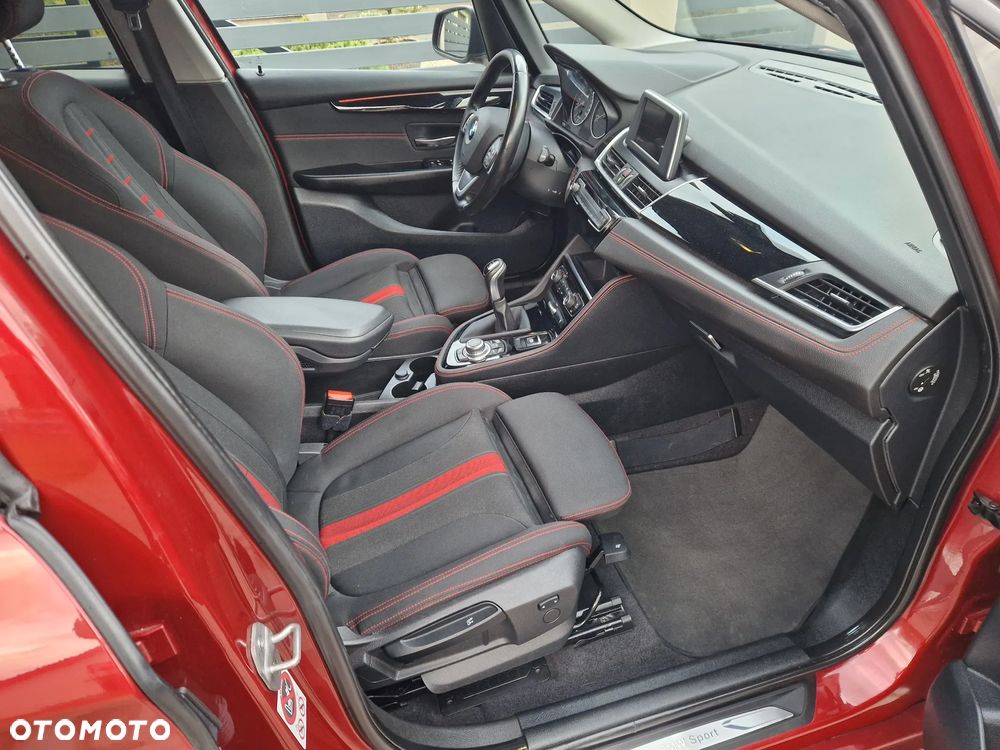 BMW Seria 2 218d Sport Line - 17