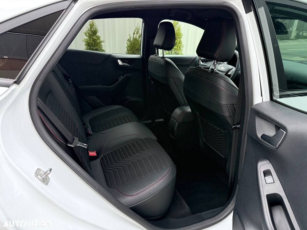 Ford Puma 1.0 EcoBoost Hybrid Aut. ST-LINE X - 19