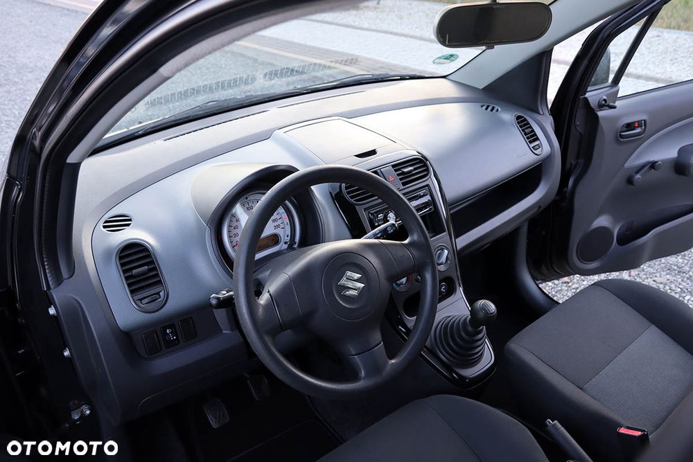 Suzuki Splash 1.0 Comfort - 21