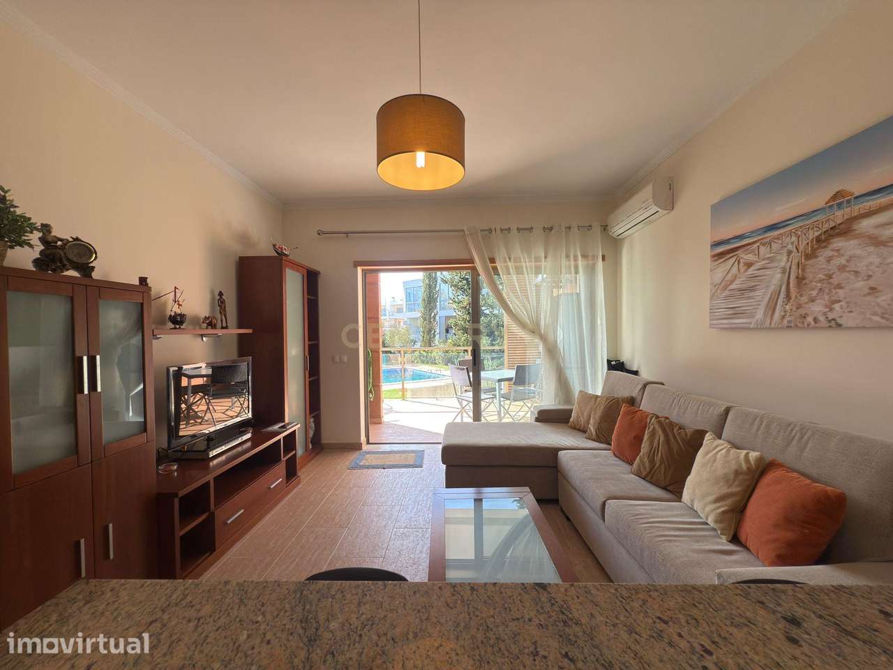 Apartamento T2 com piscina e garagem - Alto do Pacheco - Grande imagem: 3/12