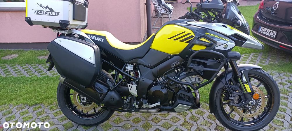 Suzuki DL - 5