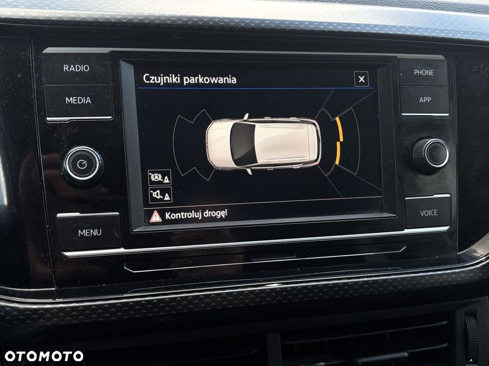 Volkswagen T-Cross - 17