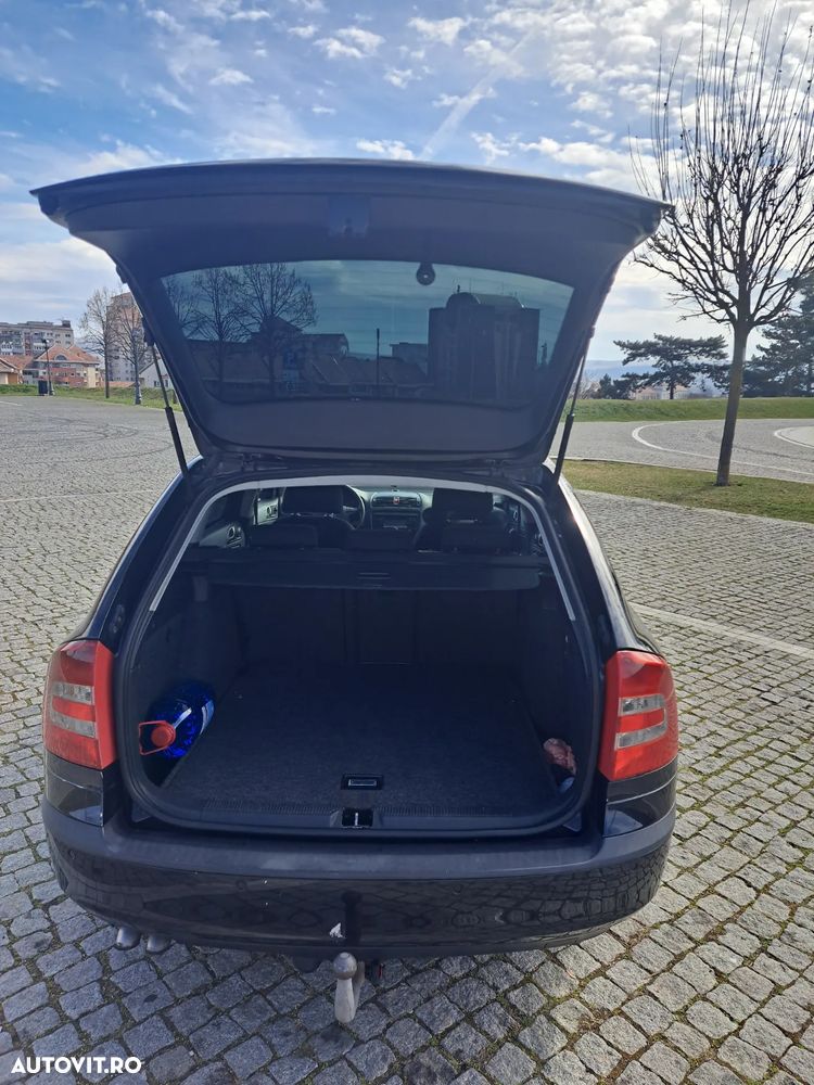 Skoda Octavia - 7