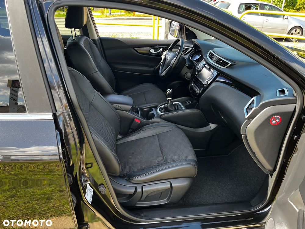 Nissan Qashqai 1.6 DCi ALL-MODE 4x4i TEKNA+ - 16