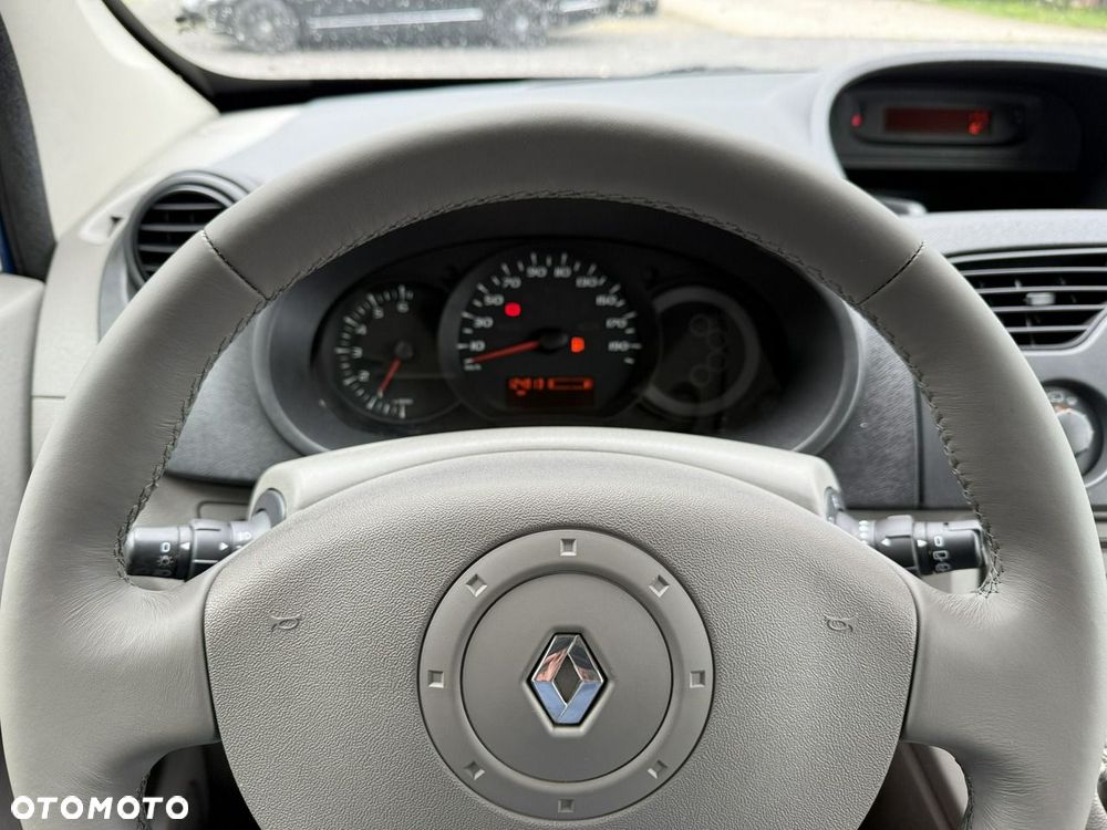 Renault Kangoo 1.6 8V 90 Happy Family - 9