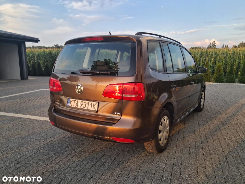 Volkswagen Touran - 7