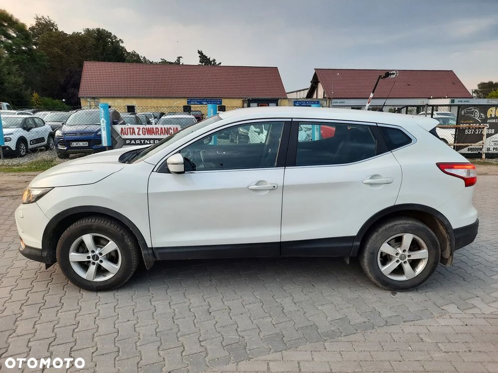 Nissan Qashqai 1.5 dCi Tekna - 12