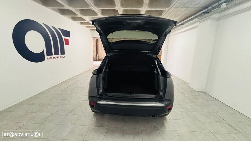 Peugeot 2008 1.2 PureTech Allure - 6