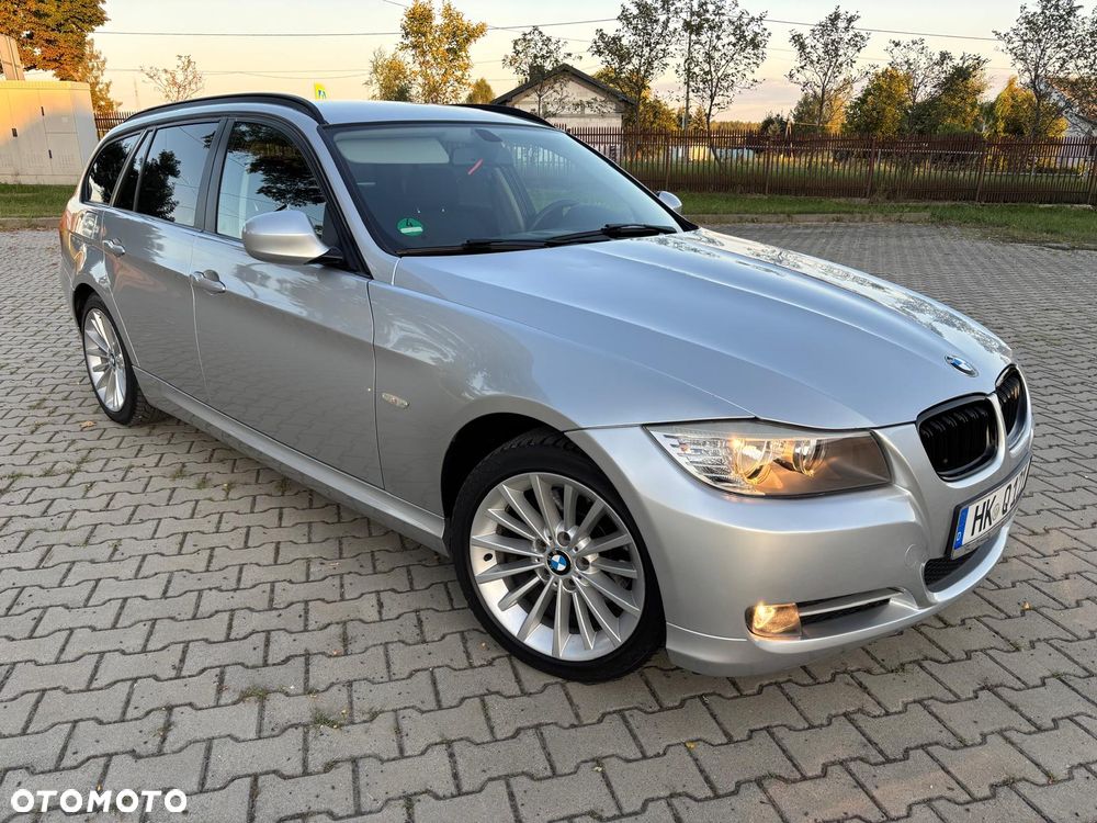 BMW Seria 3 2011 photo 3