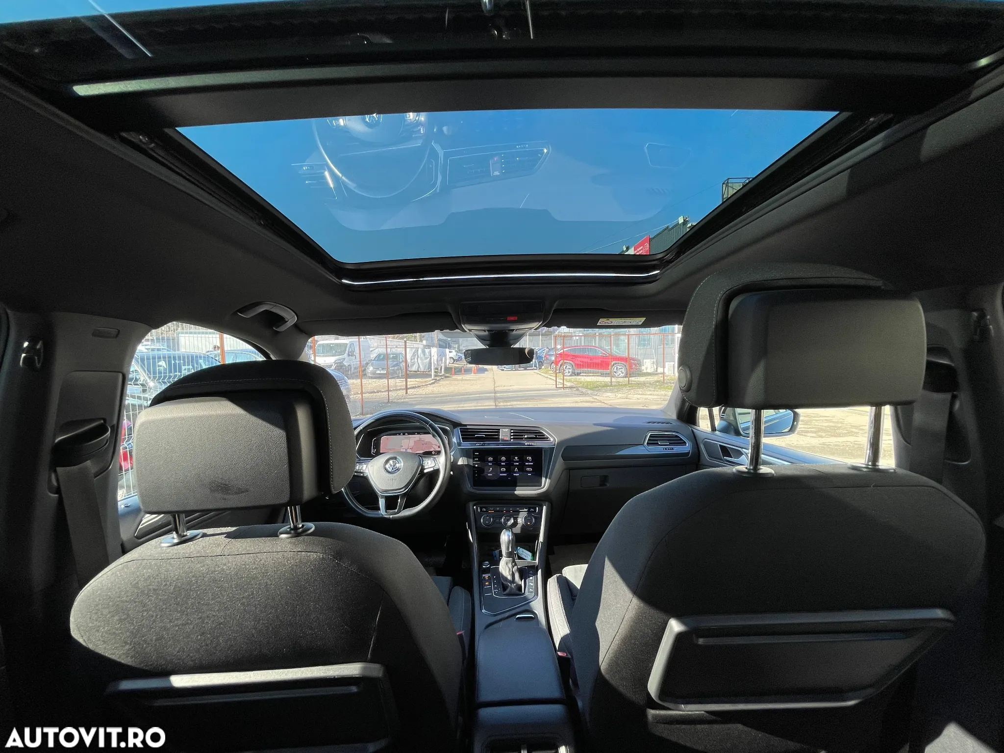 Volkswagen Tiguan Allspace 2.0 TDI DSG R-Line - 8