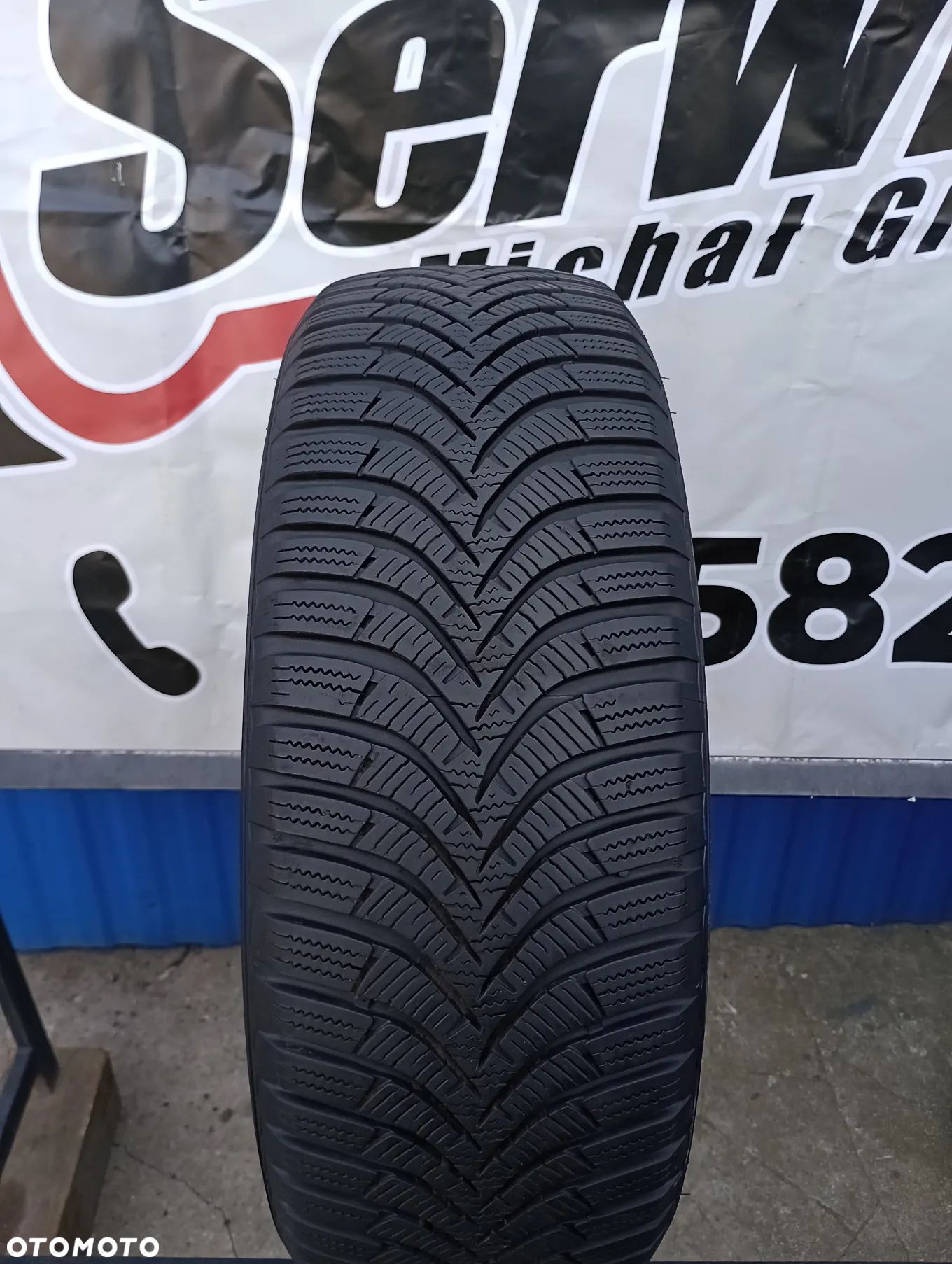 OPONA ZIMOWA 1x 195/60 R16 89H HANKOOK WINTER ICEPT RS2 - 1