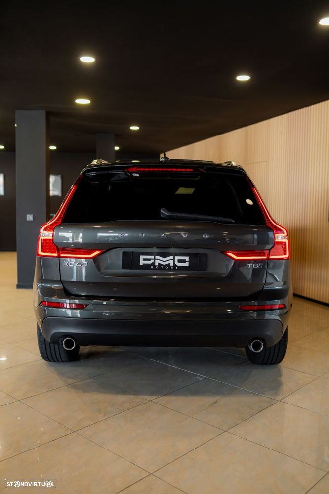 Volvo XC 60 2.0 T8 PHEV Momentum AWD - 10