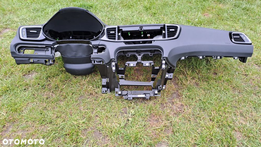 KIA CEED III LIFT 21-23 DESKA ROZDZIELCZA KONSOLA KOKPIT EU - 6