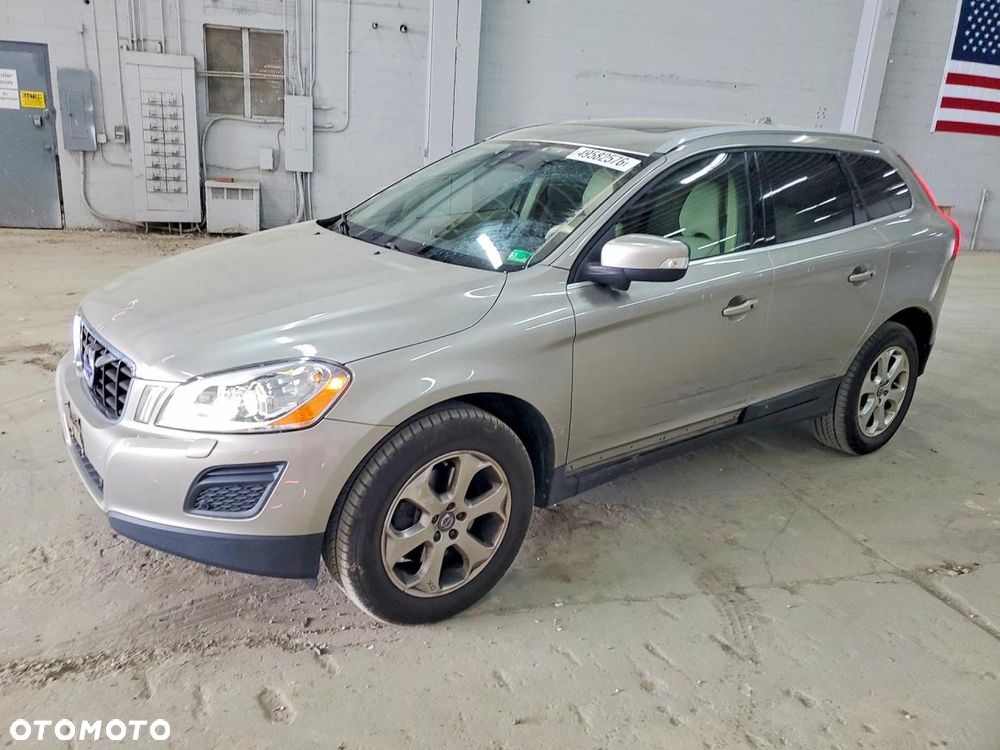 Volvo XC 60 3.2 AWD Kinetic - 2
