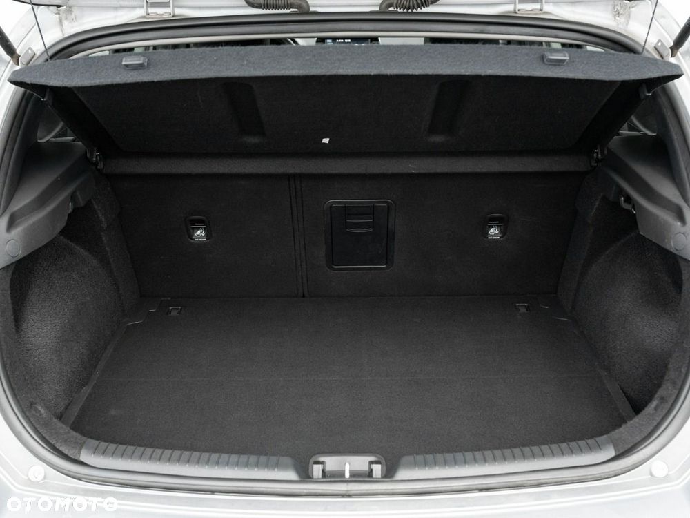 Hyundai i30 1.5 DPI Comfort - 22