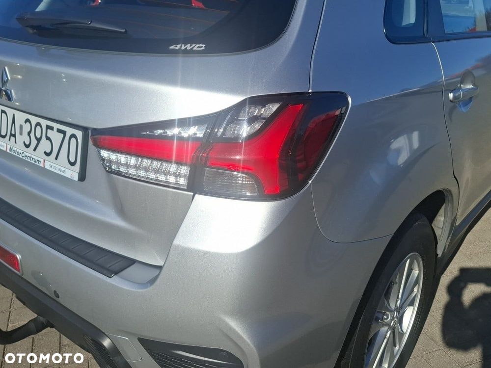 Mitsubishi ASX 2.0 Invite 4WD CVT - 17