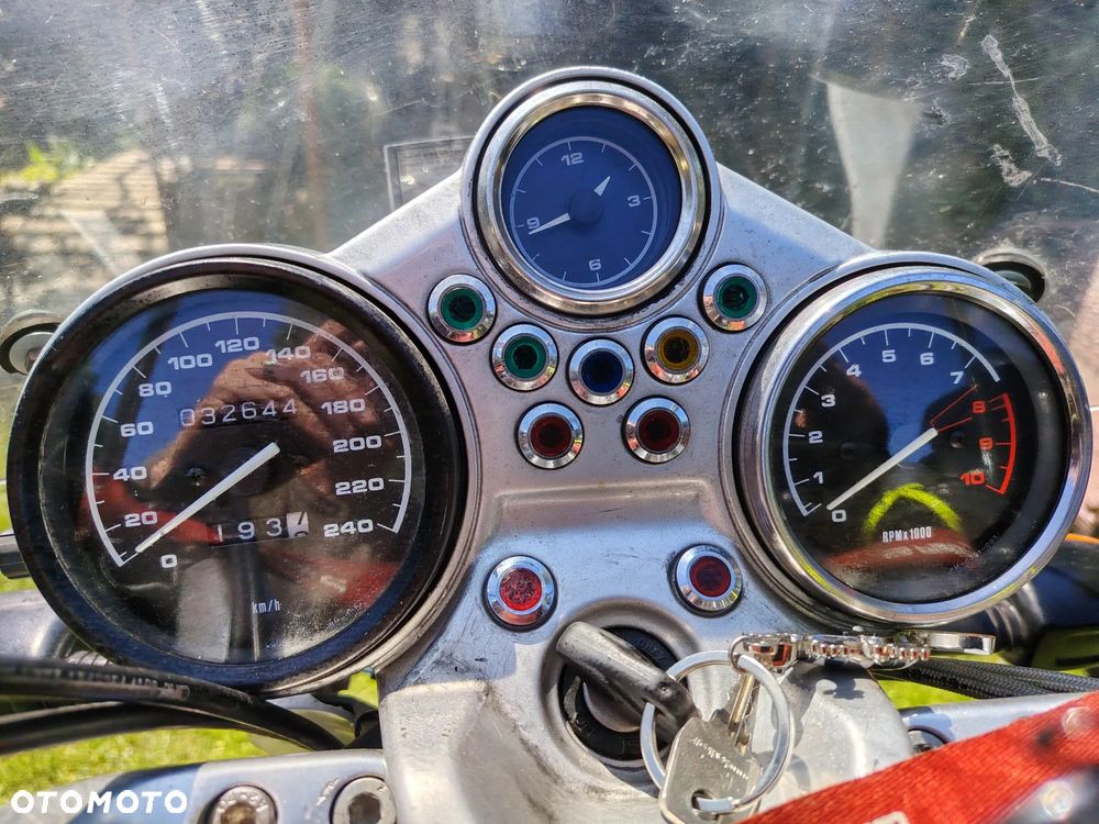 BMW R - 12