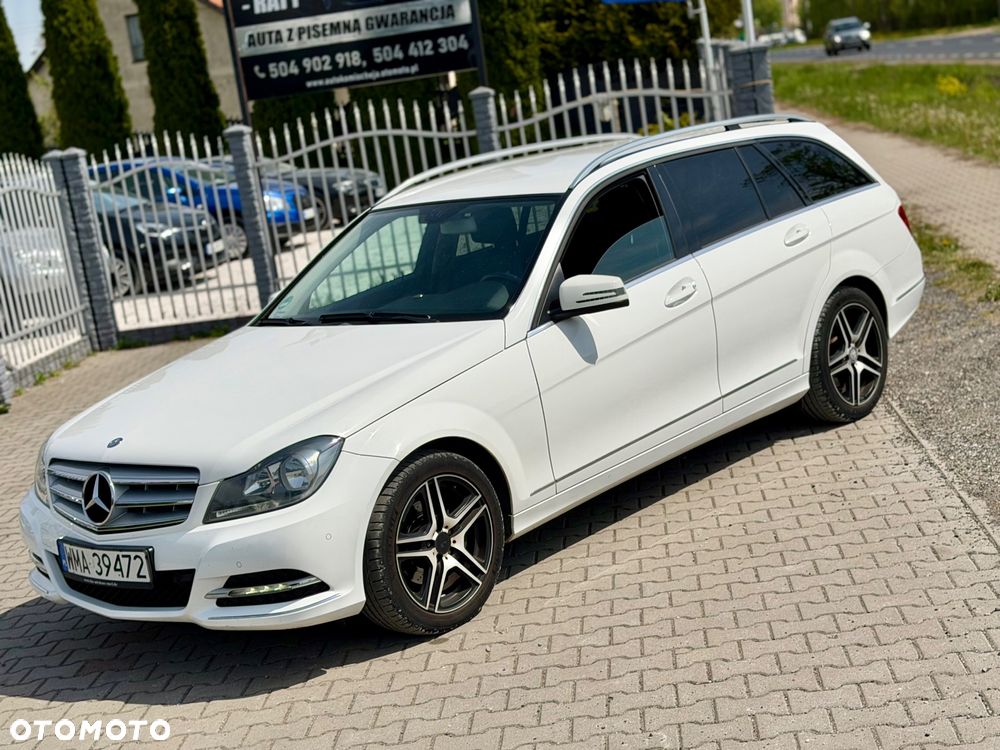 Mercedes-Benz Klasa C 200 CGI BlueEFFICIENCY - 24