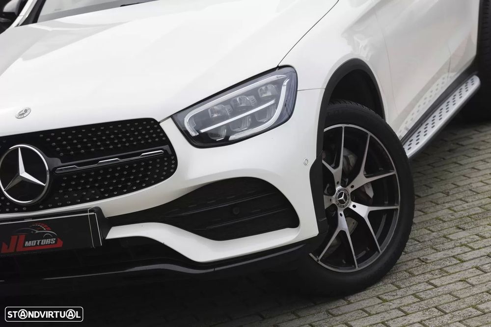 Mercedes-Benz GLC 300 de Coupe 4Matic 9G-TRONIC AMG Line - 9