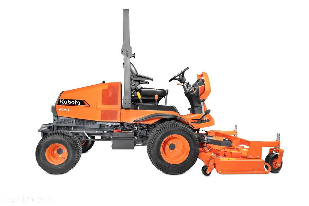 Kubota F251 - 3