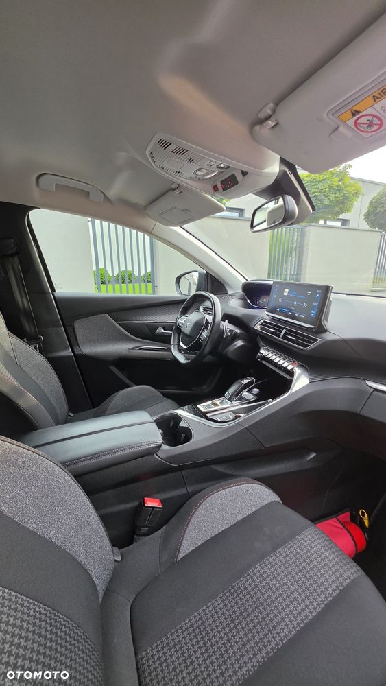 Peugeot 5008 BlueHDI 130 EAT8 Active Pack - 24