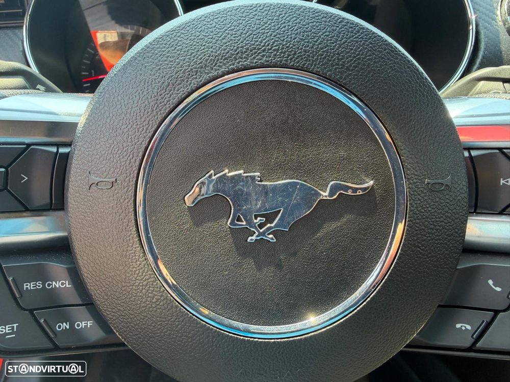 Ford Mustang 5.0 Ti-VCT GT Aut. - 17