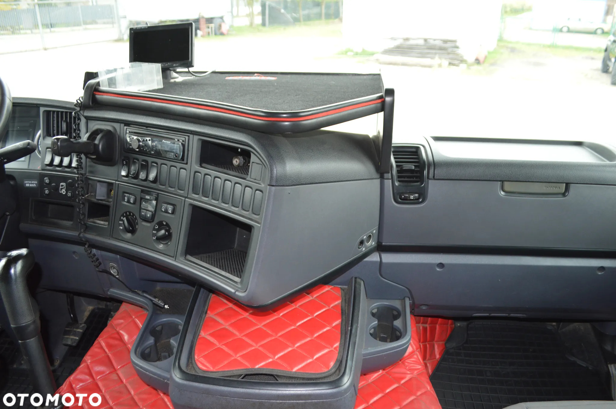 Scania R440 LB 6x2 HDS - 21