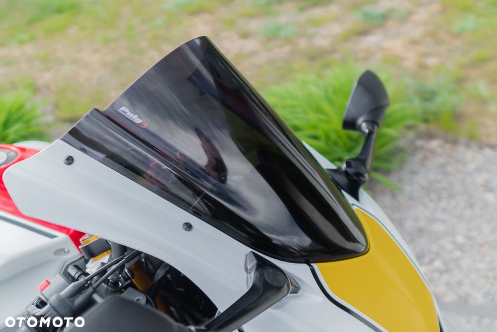 Yamaha R7 - 15