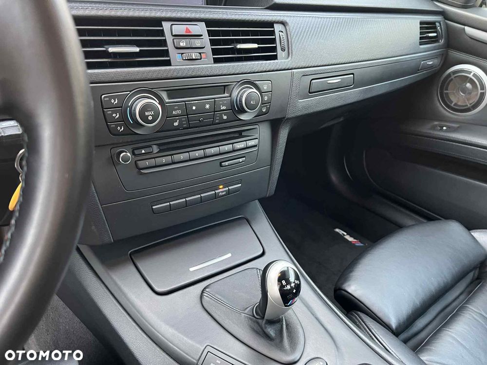 BMW M3 Coupe Drivelogic - 23