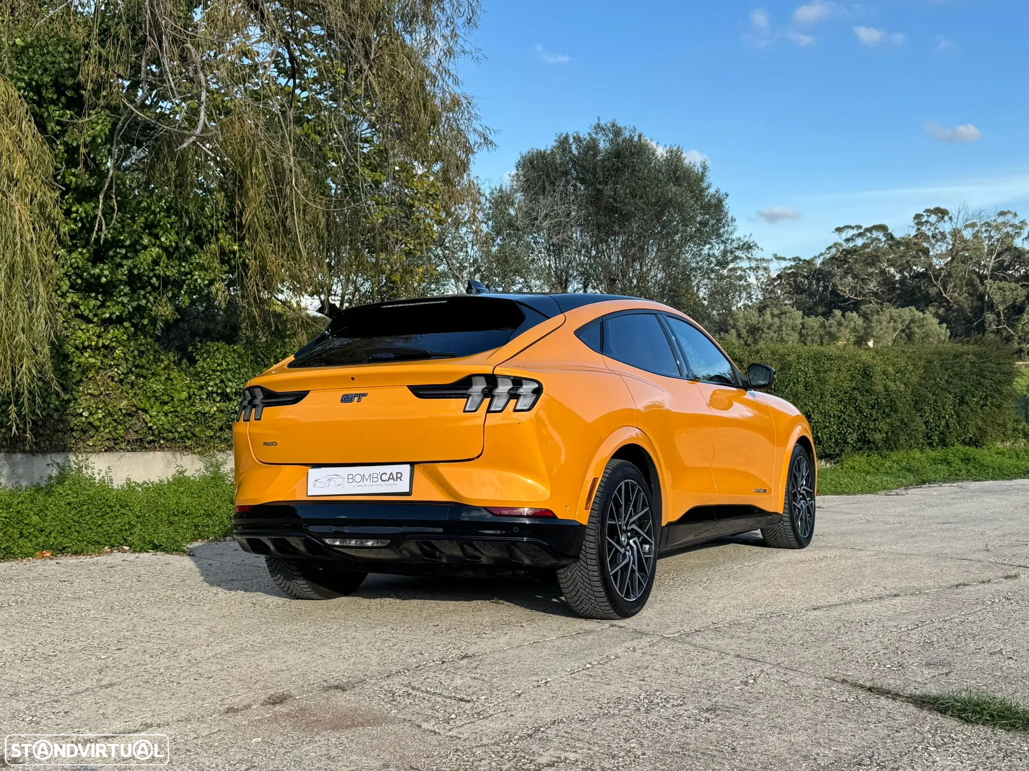 Ford Mustang Mach-E GT AWD - 43