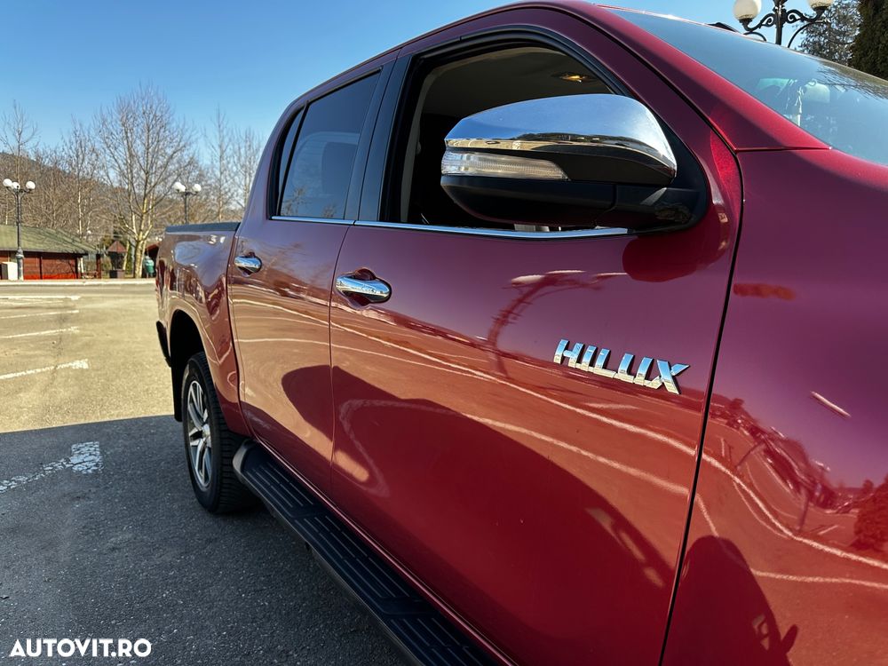 Toyota Hilux 4x4 Double Cab A/T cu Safety Sense Style - 13