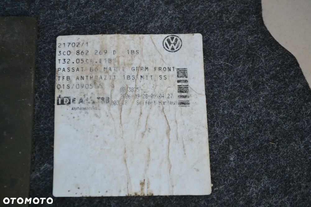 VW PASSAT B6 B7 WYKŁADZINA WNĘKI KOŁA ZAPASOWEGO 3C0862269D - 3
