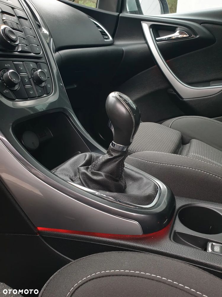 Opel Astra 1.4 Turbo Sports Tourer Innovation - 24