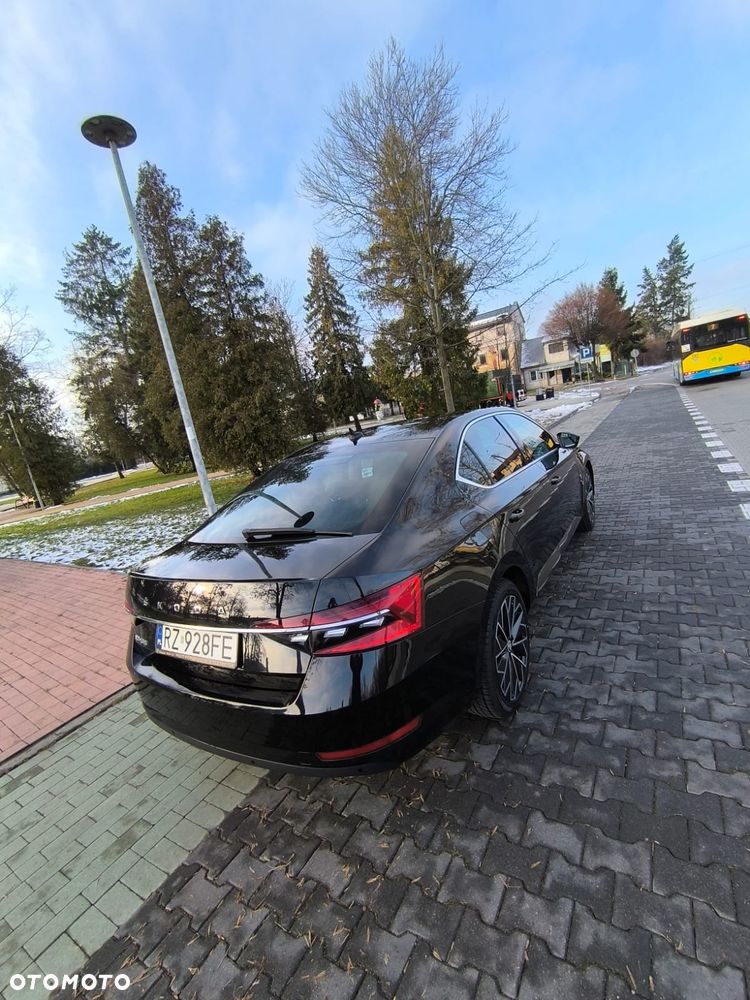 Skoda Superb 2.0 TDI Ambition - 6