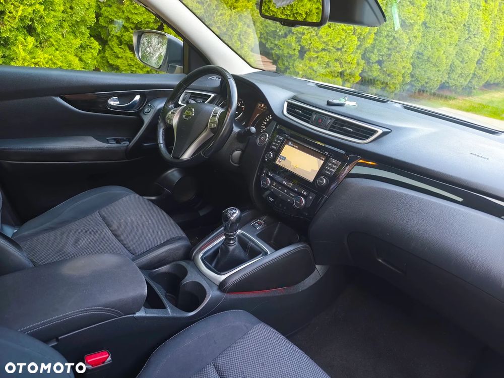 Nissan Qashqai 1.5 dCi N-Connecta - 25