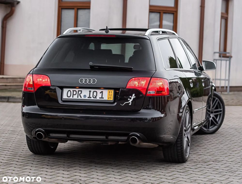 Audi A4 Avant 2.0 TDI DPF quattro - 14