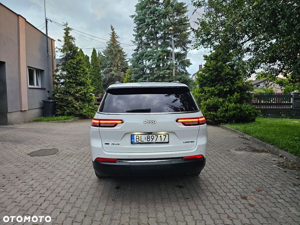 Jeep Grand Cherokee - 36