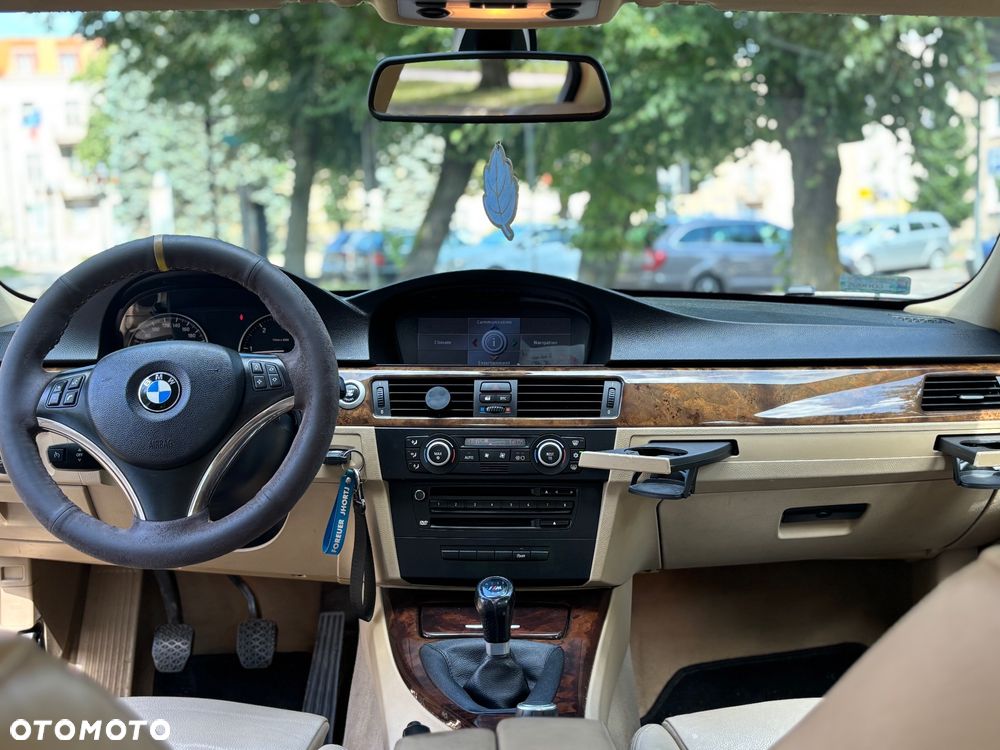 BMW Seria 3 320d - 7