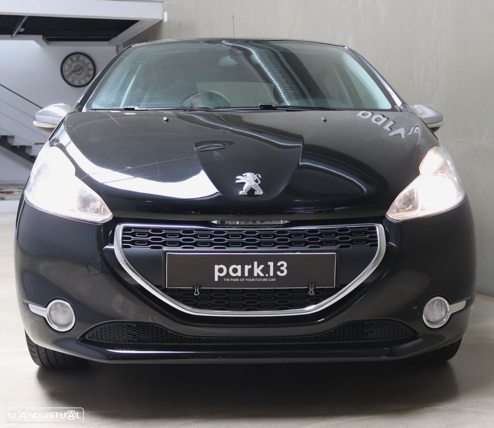 Peugeot 208 1.2 PureTech Active - 8