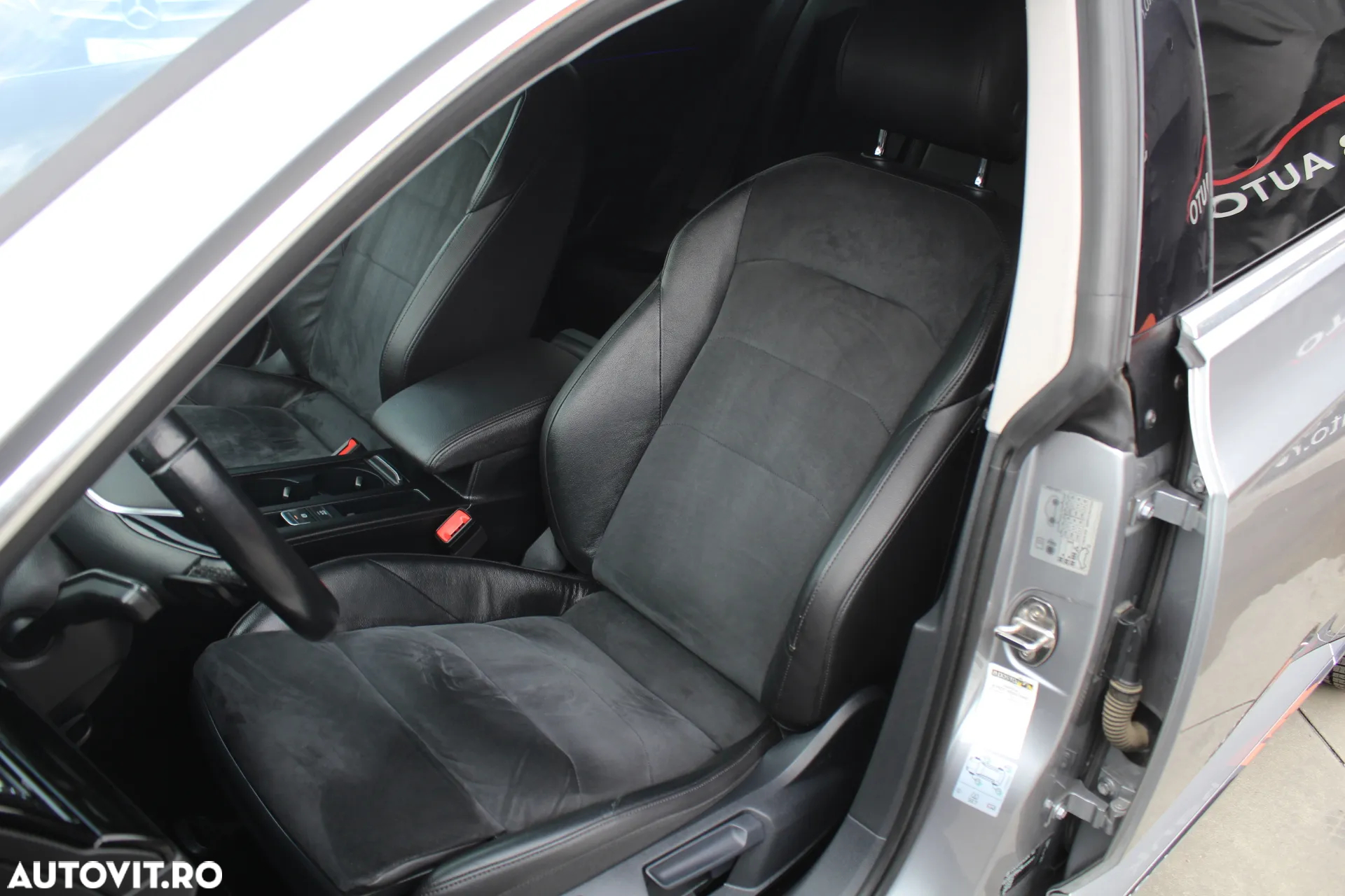 Volkswagen ARTEON 2.0 TDI SCR DSG Elegance - 11