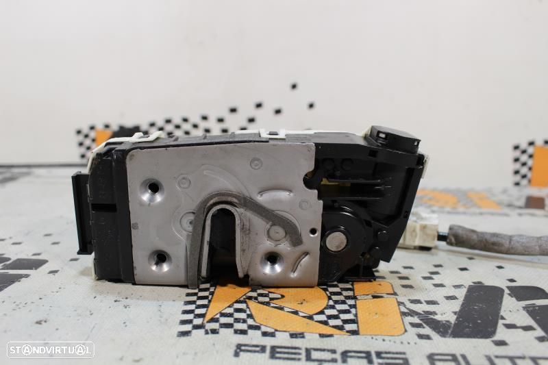 Fecho Da Porta Frente Direita Mercedes-Benz E-Class Coupé (C207)  A207 - 6