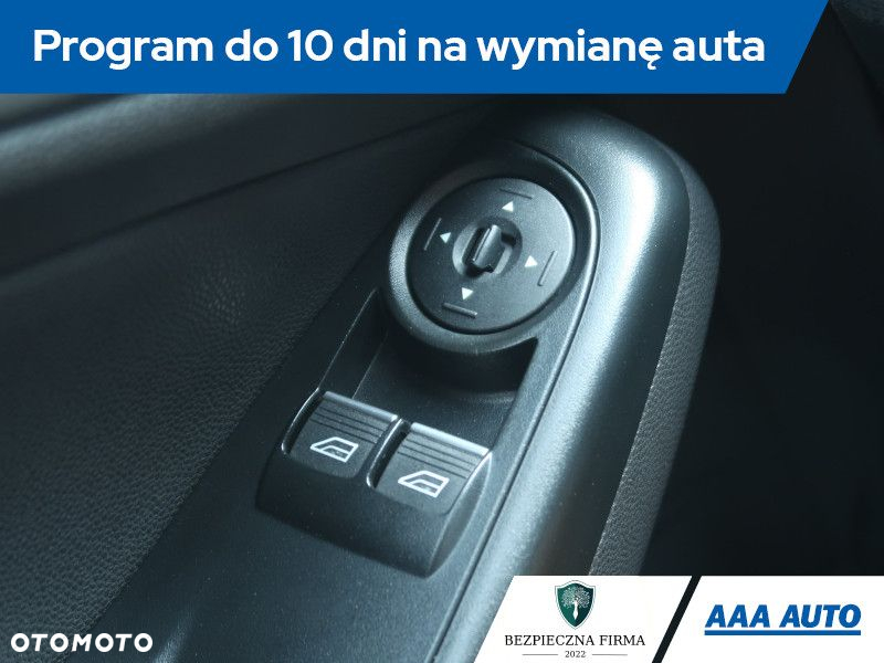 Ford Fiesta - 19