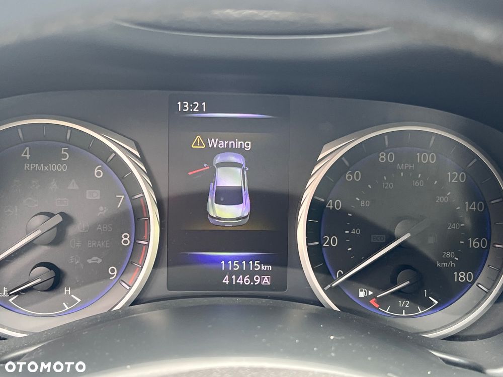 Infiniti Q60 3.0t AWD Sport Tech - 11