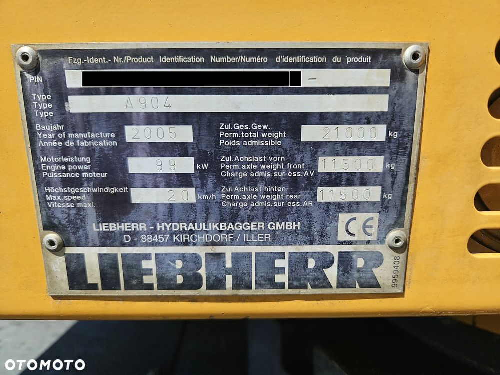 Liebherr A904 - 27