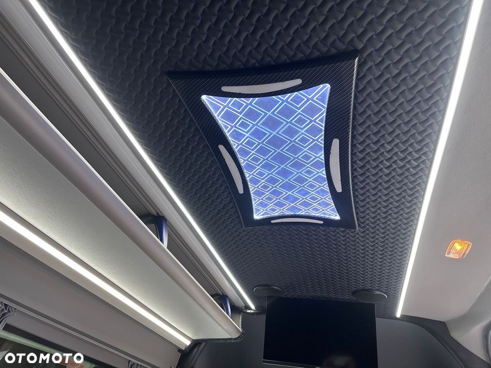 Mercedes-Benz Sprinter Long SELECT 9G-Tronic 907.235 - 33
