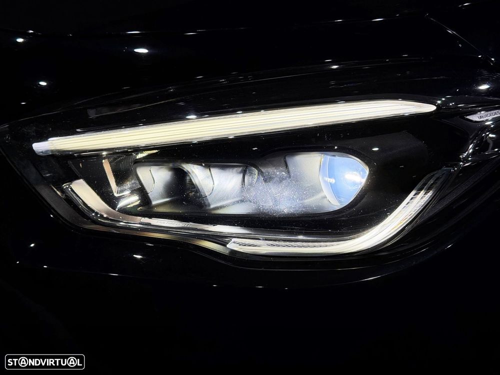 Mercedes-Benz GLA 250 e 8G-DCT AMG Line - 14