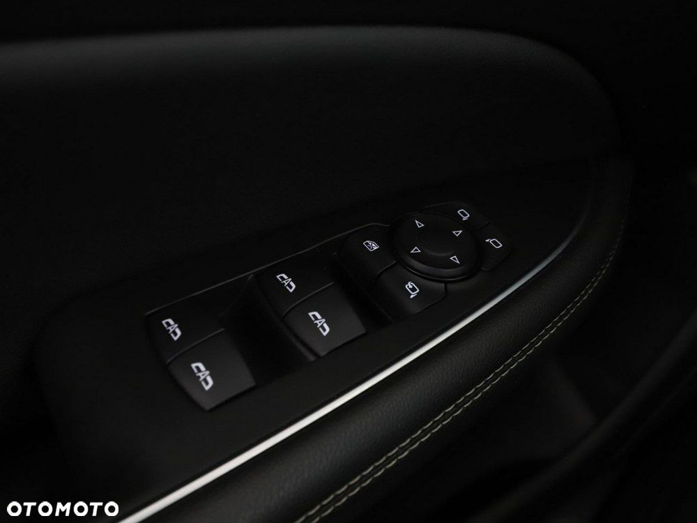 Opel Insignia 2.0 CDTI 4x4 Innovation S&S - 36