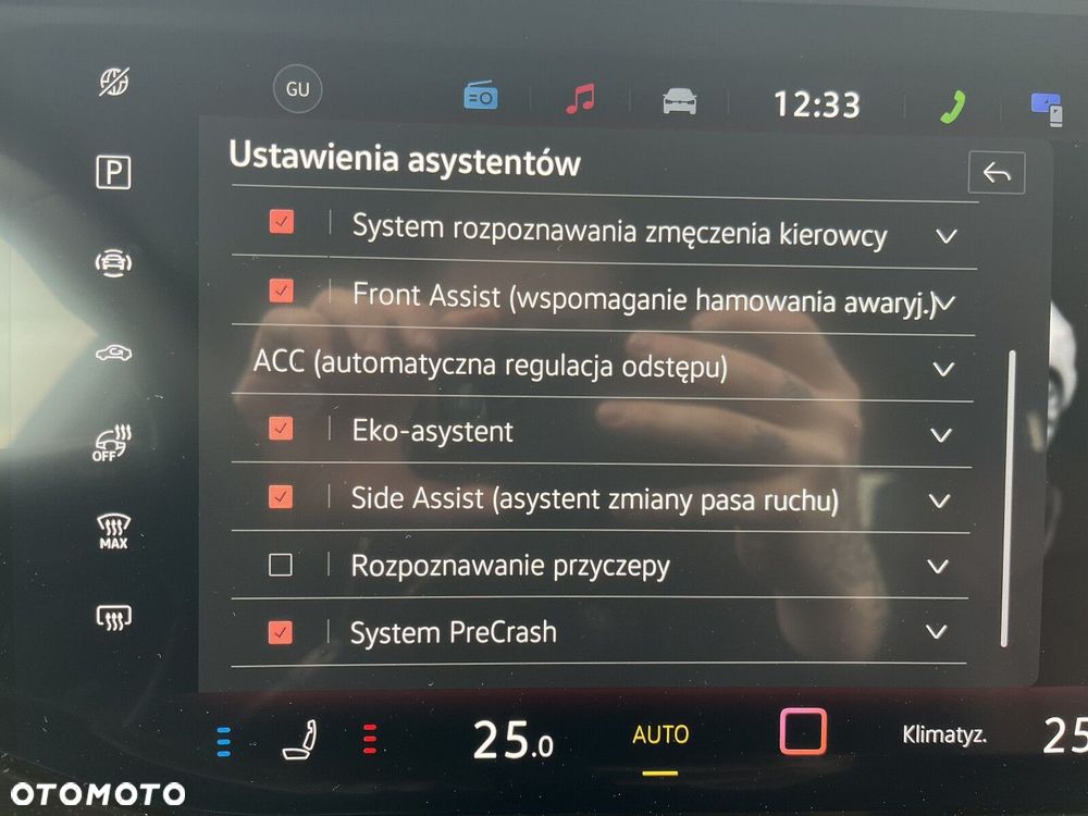 Volkswagen Touareg - 34