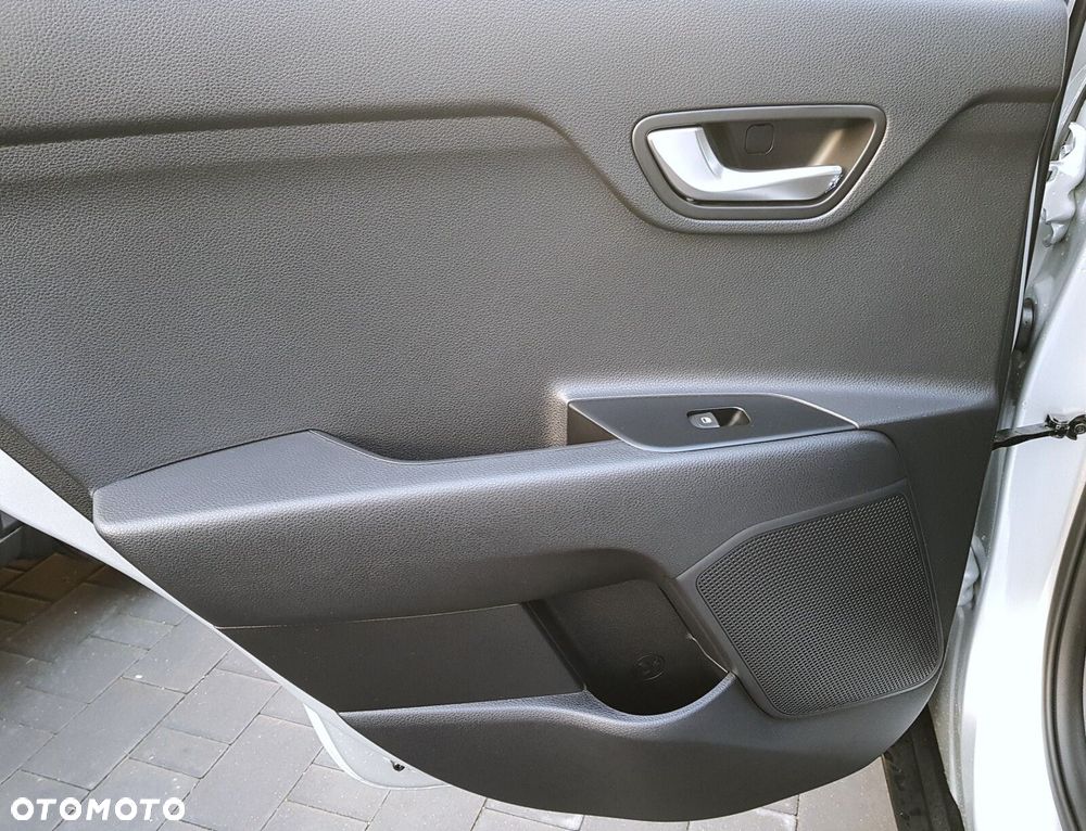 Kia Stonic 1.0 T-GDI M - 26