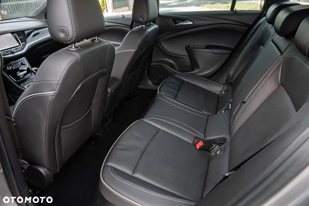 Opel Astra 1.4 Turbo Sports Tourer Innovation - 27
